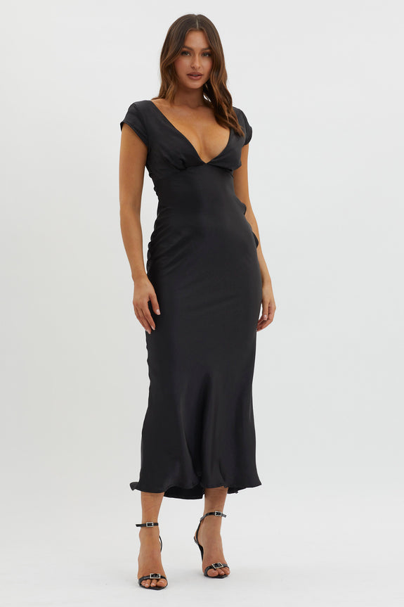 Rosa™ - Twist Back V-Neck Maxi Dress